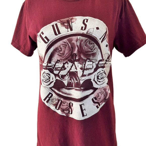 Other - Guns N' Roses burgandy tee shirt   Men's size small